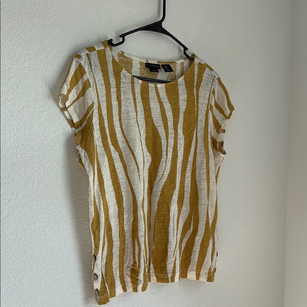 TAHARI Striped Gold and White Women's Top - Picture 3 of 6